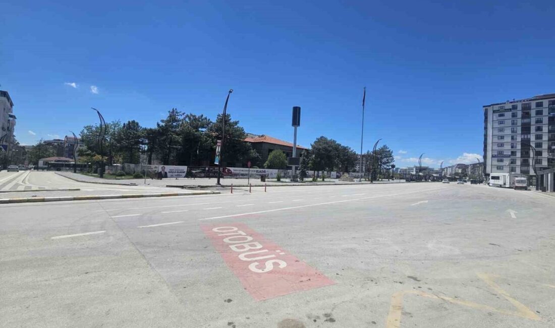 Elazığ’da Kurban Bayramı’nın ilk gününde cadde ve sokaklarda sessizlik hakim