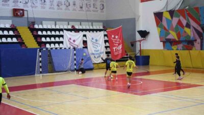 14 farklı ilden 16 takım ve 192 sporcunun mücadele ettiği