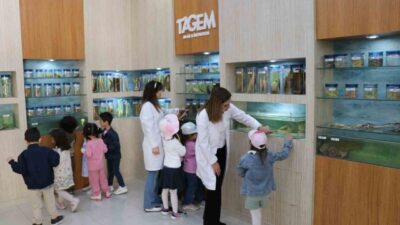 Elazığ’da anaokulu öğrencileri, Su Ürünleri Araştırma Enstitüsü Müdürlüğü bünyesinde bulunan
