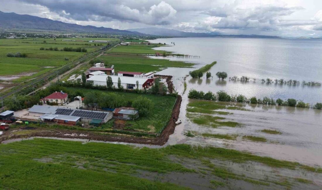 Elazığ’da etkisini sürdüren yağışlar ve Keban Baraj Gölü’nün su tahliyesine