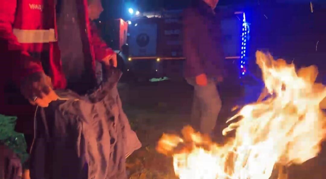 Elazığ’ın Kovancılar ilçesine bağlı Kuşçu köyünde meydana gelen otluk yangınına