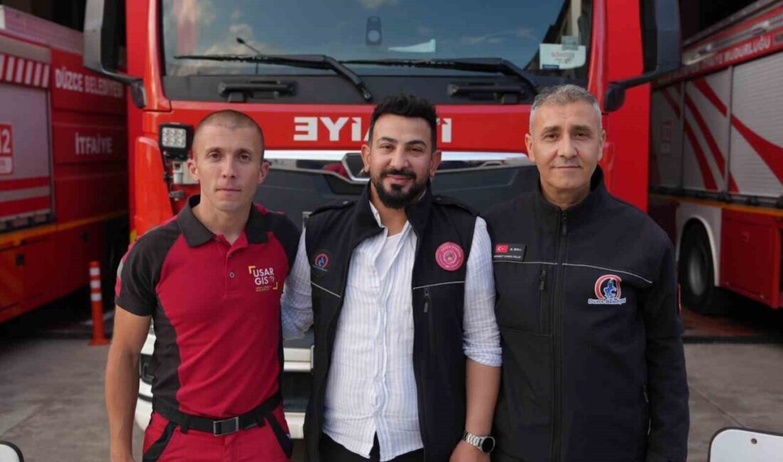 FRANCE arama kurtarma ekibi, enkazdan 102 saat sonra sağ çıkardıkları