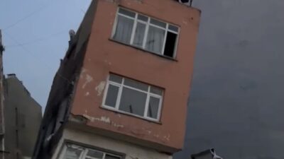 Balıkesir’in Erdek ilçesinde bir arsada yapılan temel kazısı sırasında temeli