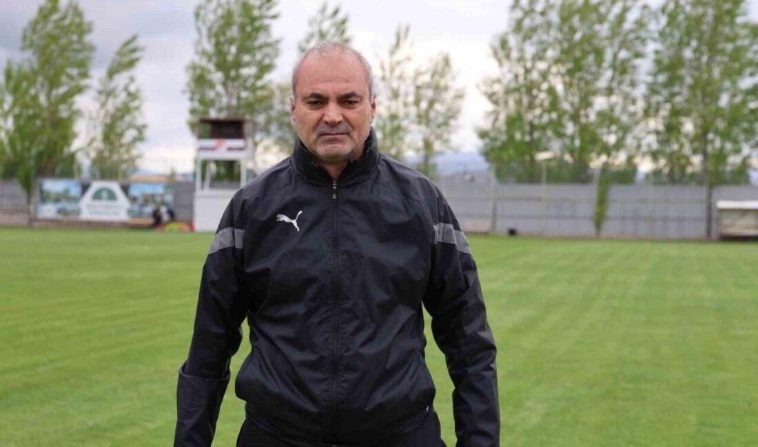 Elazığspor Teknik Direktörü Erkan Sözeri, pazar günü oynanacak olan Nesine