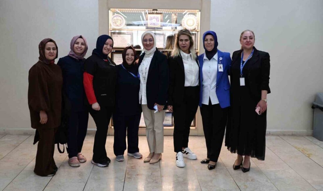 Erciyes Üniversitesi (ERÜ) Tıp Fakültesi Hastanelerinde, “12 Mayıs Hemşireler Günü