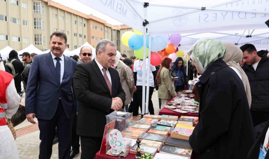 Erciyes Üniversitesi (ERÜ) Yabancı Diller Yüksekokulu tarafından “YDYOFEST” etkinliği düzenlendi.