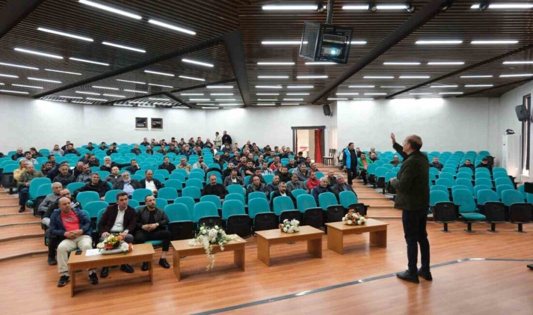 Erzincan Belediyesi tarafından personelin trafik güvenliği bilincini artırmak amacıyla “Güvenli