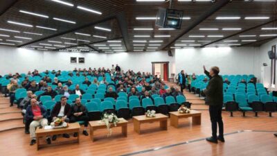 Erzincan Belediyesi tarafından personelin trafik güvenliği bilincini artırmak amacıyla “Güvenli
