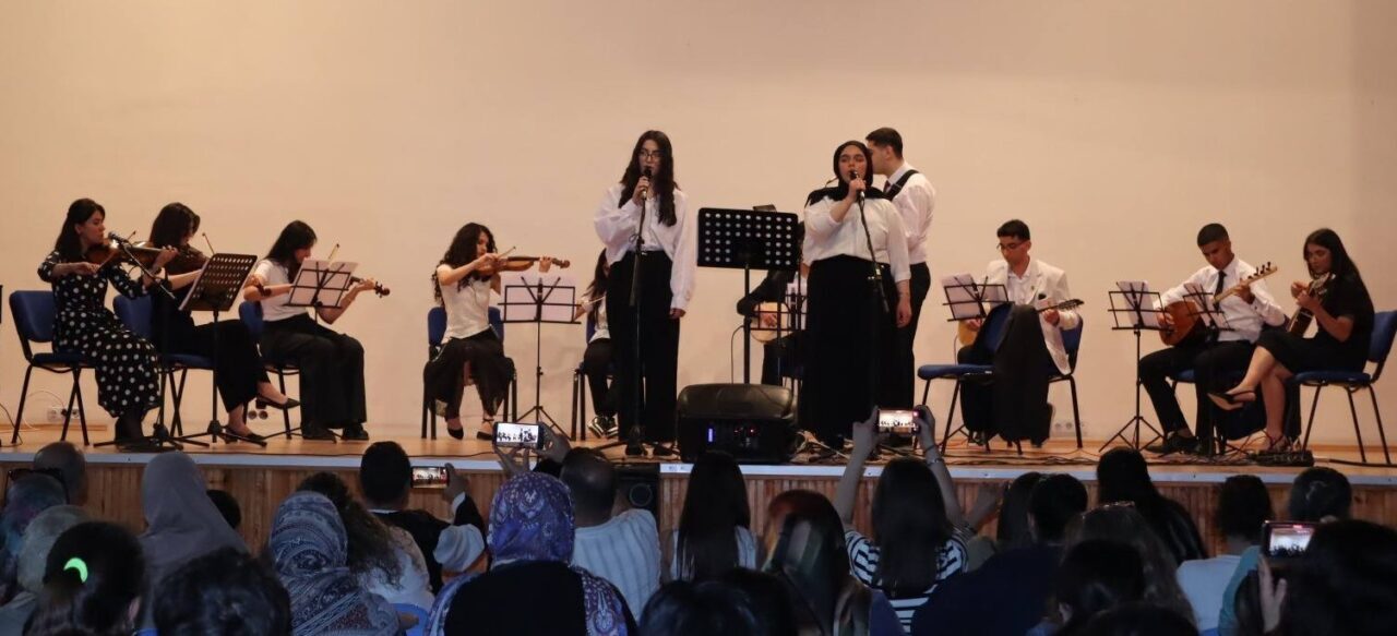 Gençlik ve Spor Bayramı etkinlikleri kapsamında Erzincan Gençlik Merkezi’nde gençlik