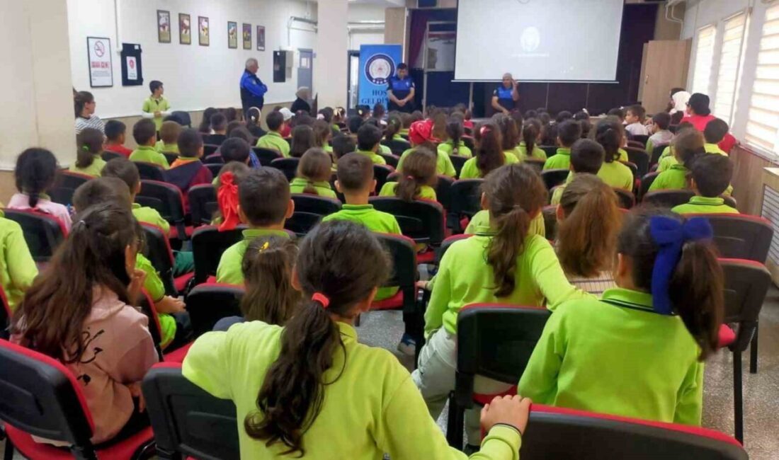 Eskişehir Emniyet Müdürlüğü Toplum Destekli Polislik Şube Müdürlüğü ekipleri, polis-halk