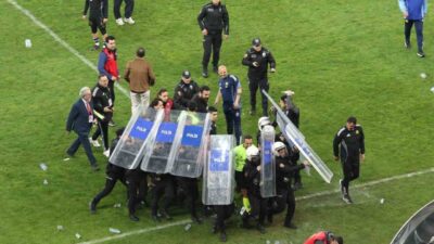 TFF 3. Lig Play-off rövanş mücadelesinde Eskişehirspor ile Ayvalıkgücü Belediyespor