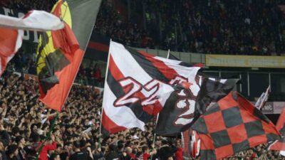 Eskişehirspor’un ev sahipliği yaptığı Eskişehirspor-Ayvalıkgücü play-off yarı final maçının biletleri