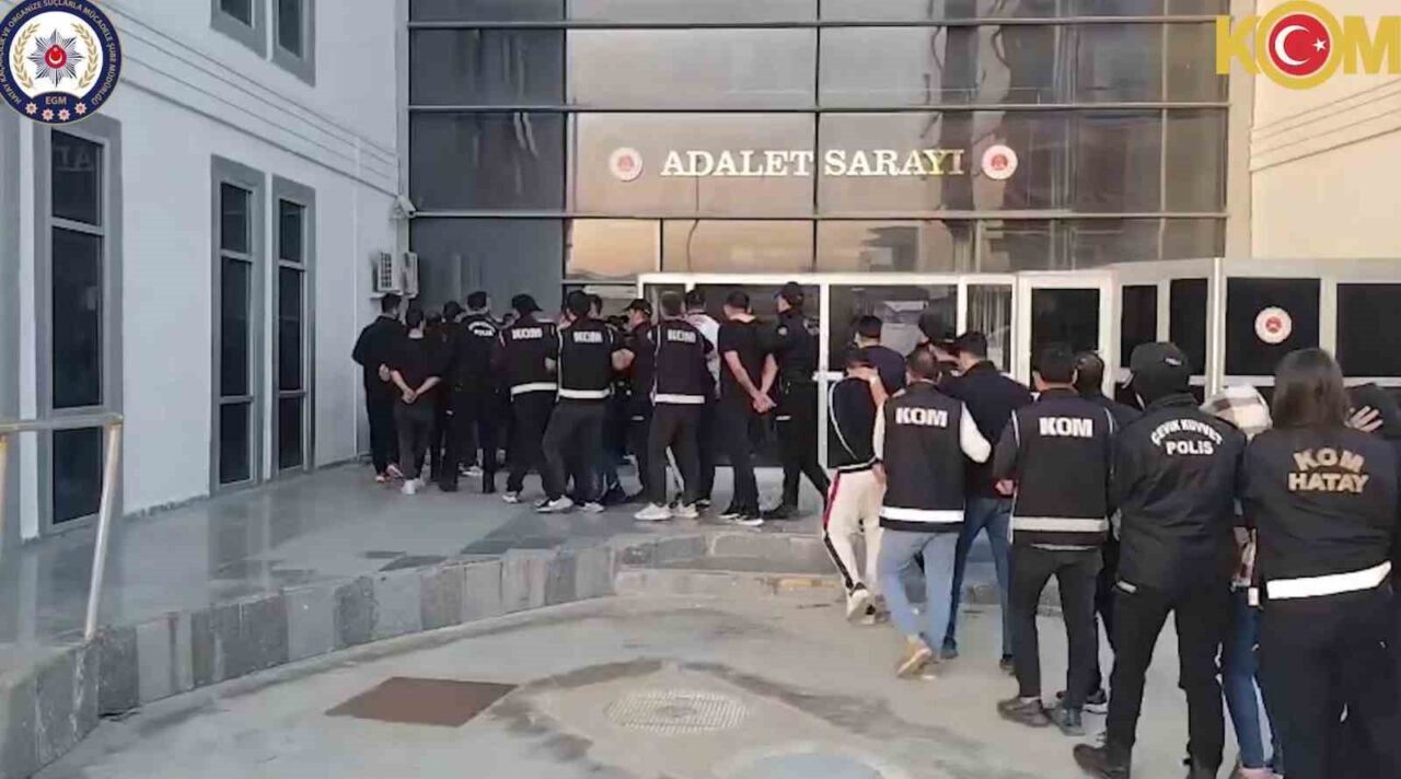 Hatay’da esnafı sözde ‘koruma’ adı altında haraca bağlayarak haftada 7