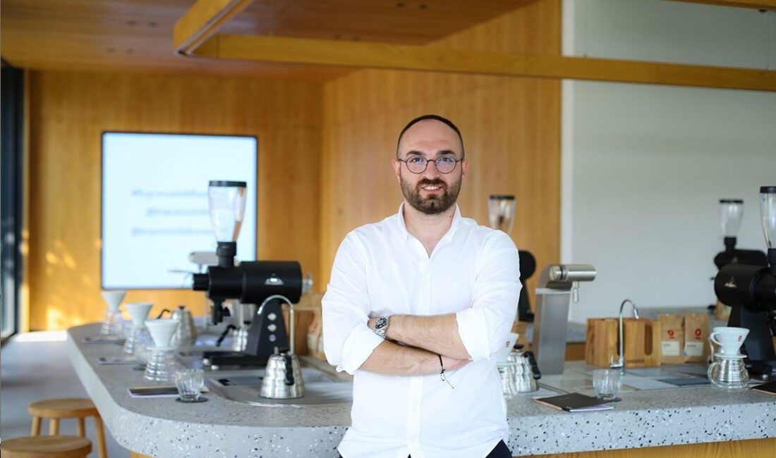 Türkiye’nin önde gelen kahve zincirlerinden Espressolab, mobil uygulamasına üye olan