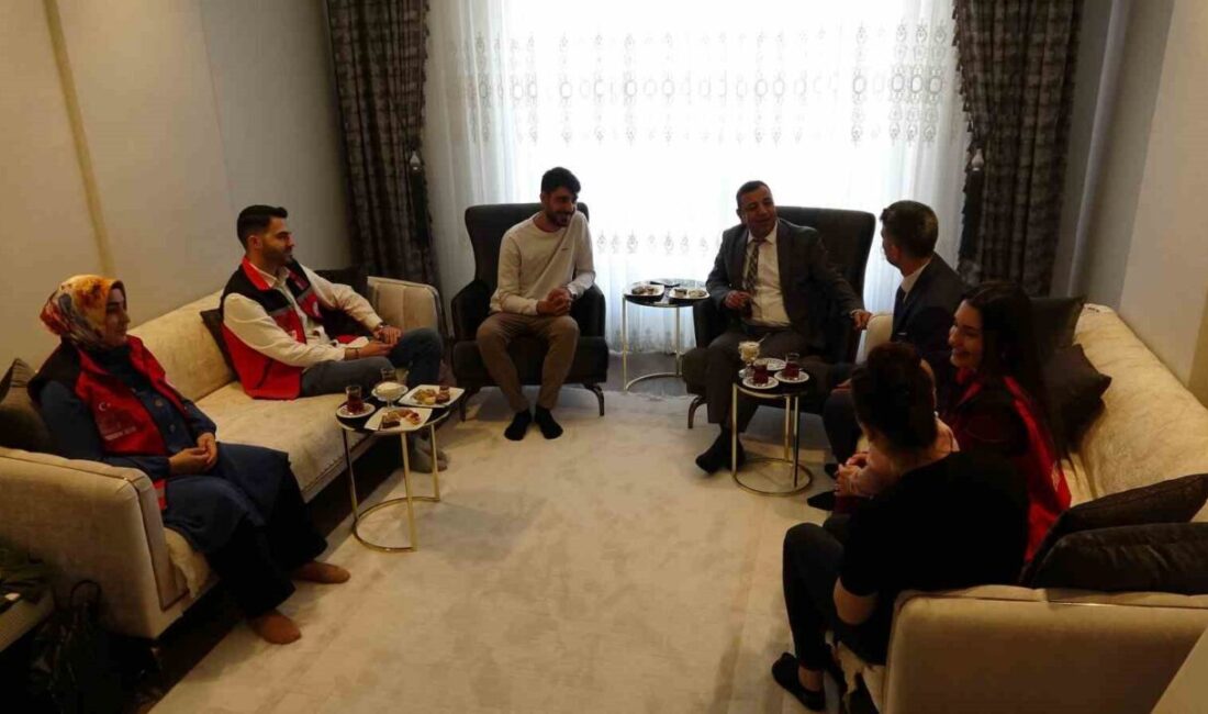 Gaziantep’te “Evlenecek Gençlerin Desteklenmesi Projesi” ile evlenerek yuvalarını kuran Ömer