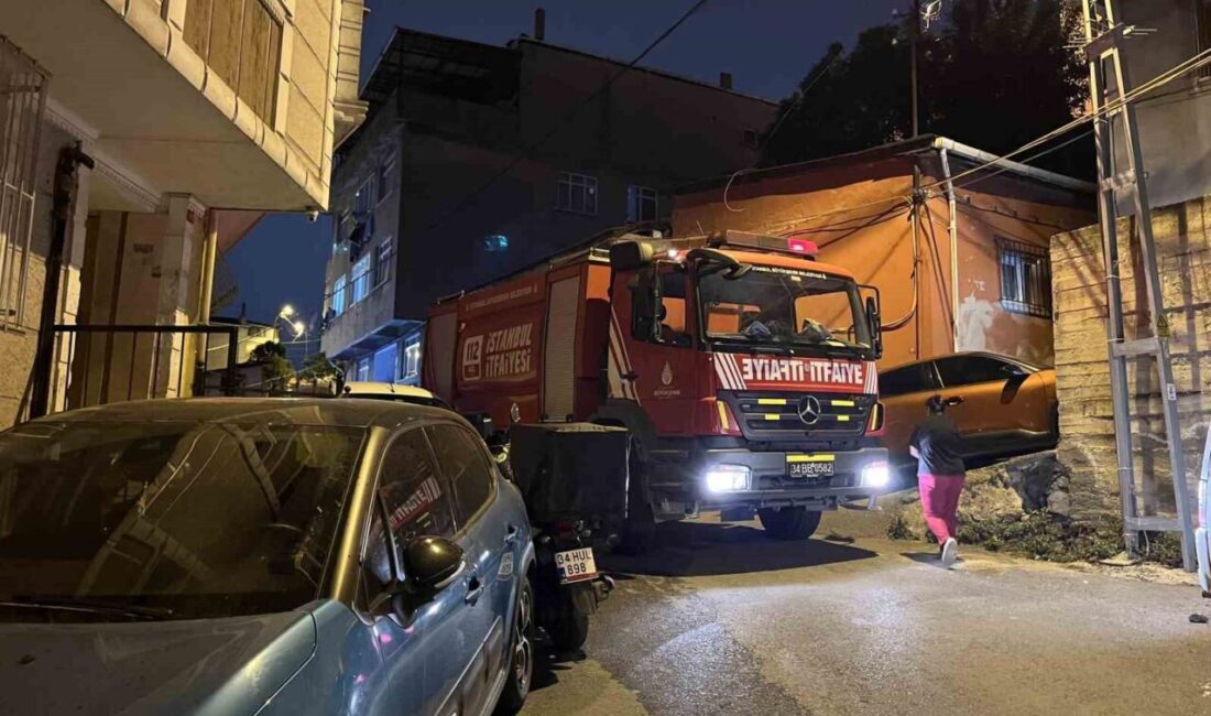 İstanbul Eyüpsultan’da 3 katlı binanın bodrum katında çıkan yangında 2’si