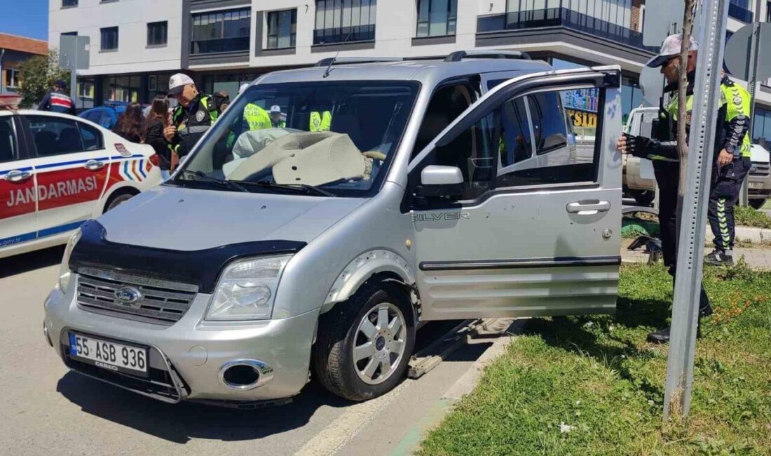 Samsun’un Çarşamba ilçesinde Trafik ve İlk Yardım Haftası kapsamında düzenlenen