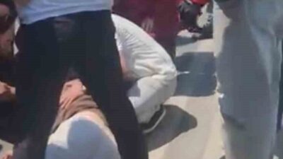Fatih Eminönü’nde otobüs durağına seyir halinde olan İETT otobüsüne çarparak