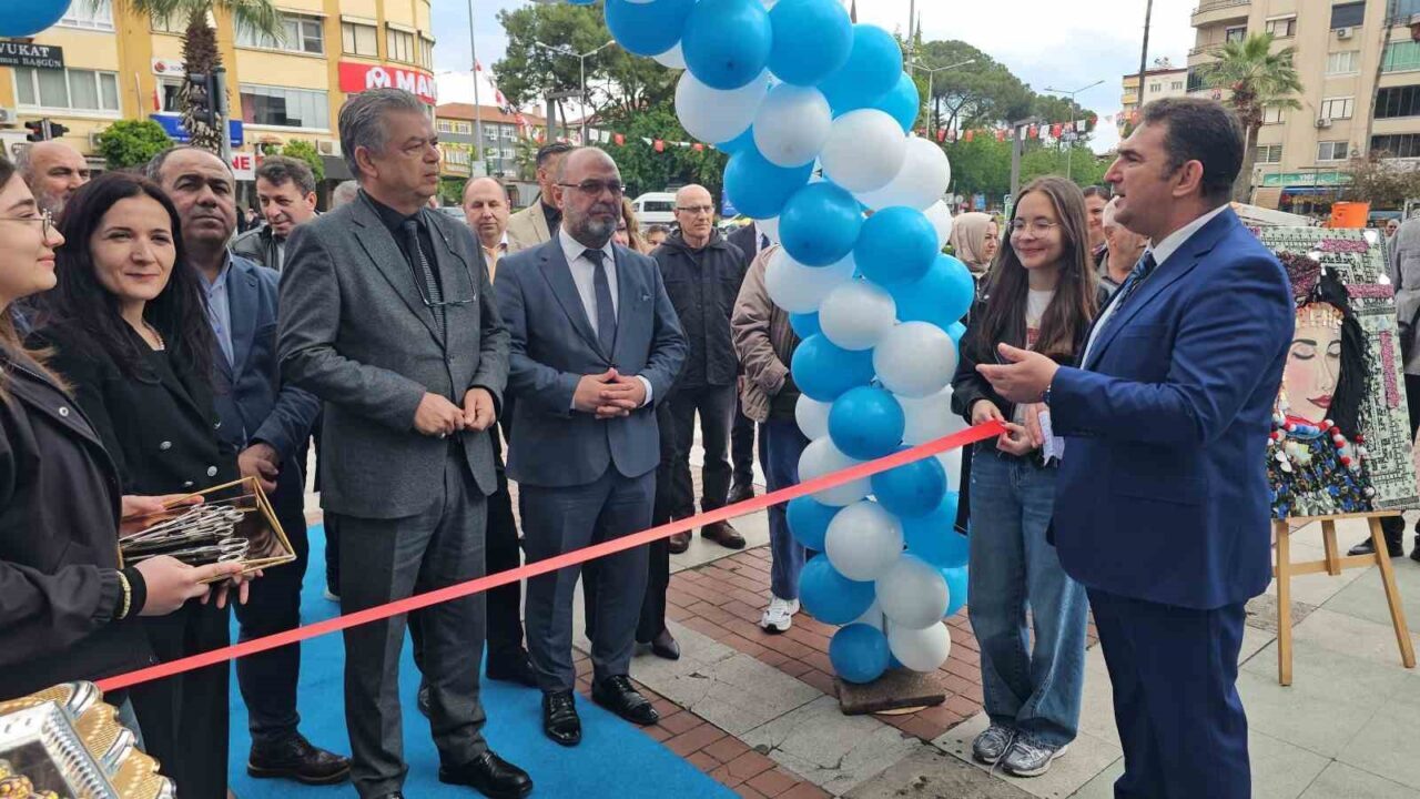 Aydın’ın Nazilli ilçesinde eğitim kurumları tarafından düzenlenen etkinlikler hız kesmeden