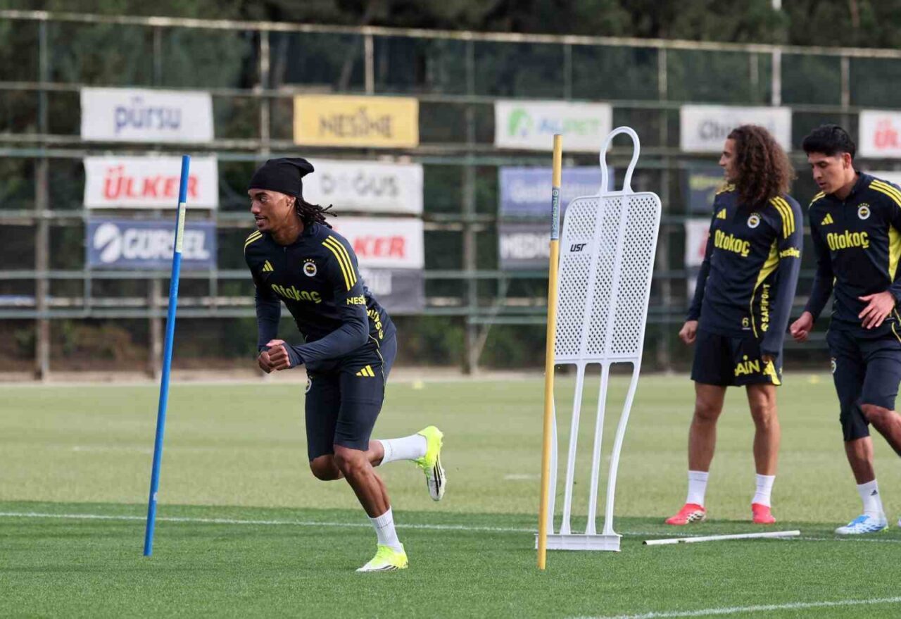 Fenerbahçe, Trendyol Süper Lig’in 32. haftasında yarın RAMS Başakşehir ile