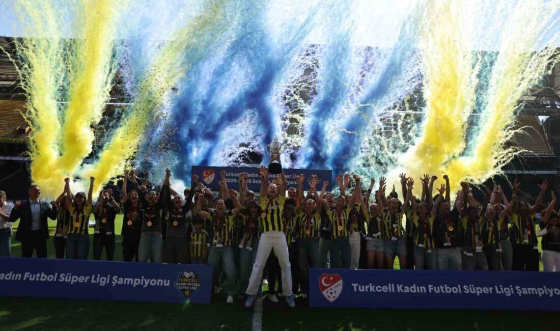 Turkcell Kadın Futbol Süper Ligi’nde şampiyonluğunu ilan eden Fenerbahçe, Ünye