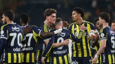 Fenerbahçe, Trendyol Süper Lig’in son maçında Eyüpspor ile 3-3 berabere