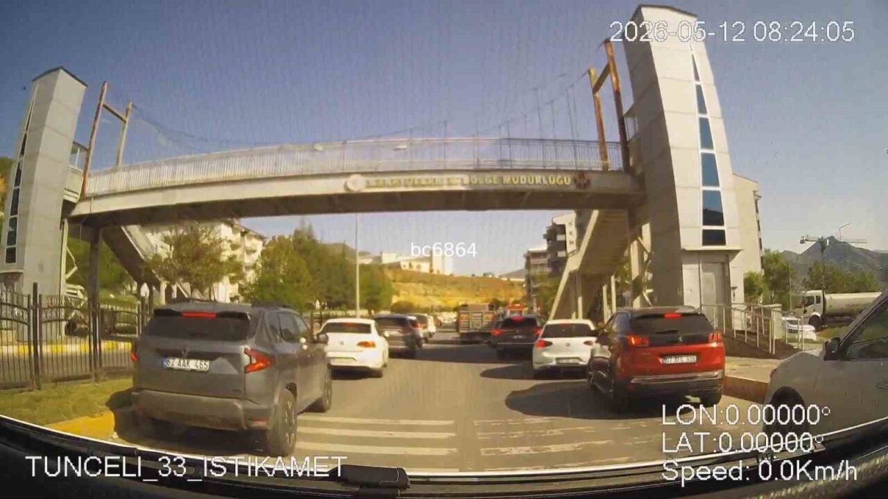Tunceli’de vakaya giden bir ambulans için oluşturulan fermuar sistemi kameralara
