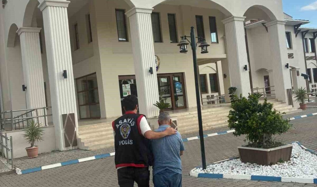 Fethiye’nin Karaçulha Mahallesi’nde, haklarında kesinleşmiş hapis cezası bulunan ve uzun