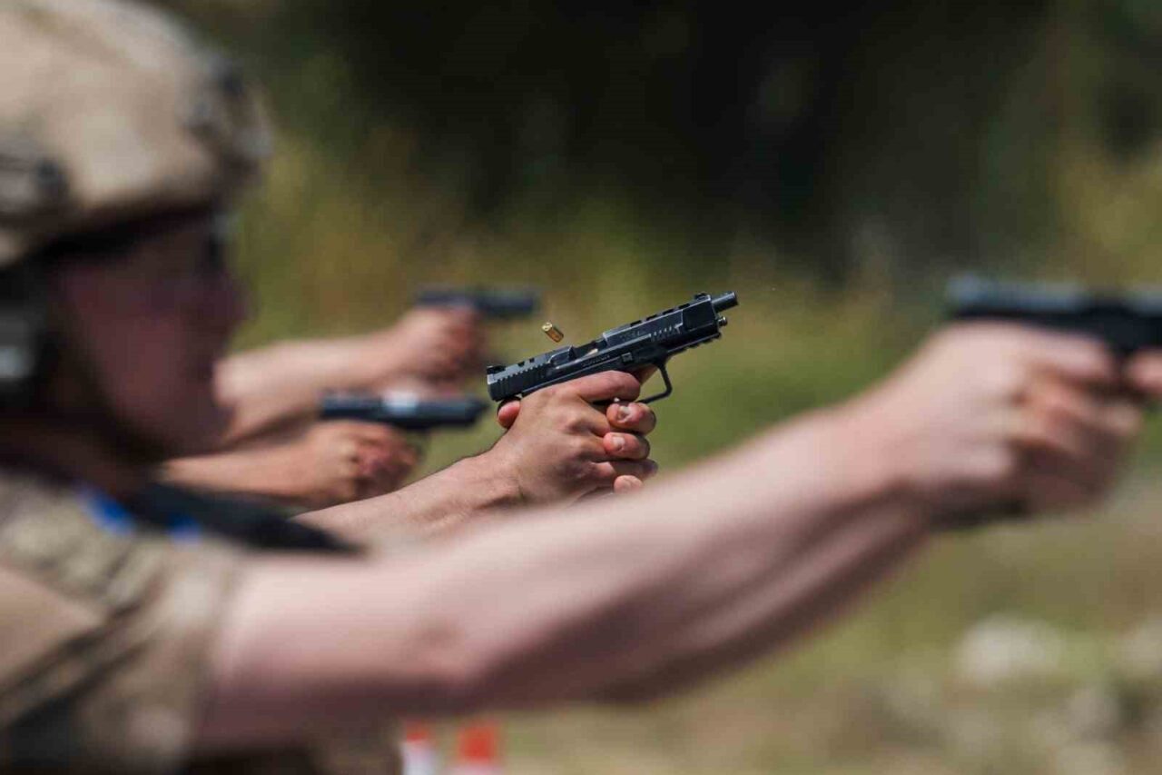 İzmir’in Foça ilçesinde bulunan Foça Jandarma Komando Eğitim Komutanlığı koordinesinde