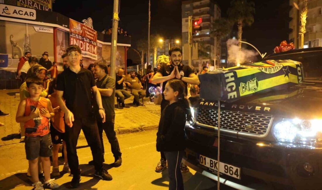 Adana’nın Kozan ilçesinde Galatasaray’ın şampiyonluk kutlamaları sırasında bir taraftar, Fenerbahçe