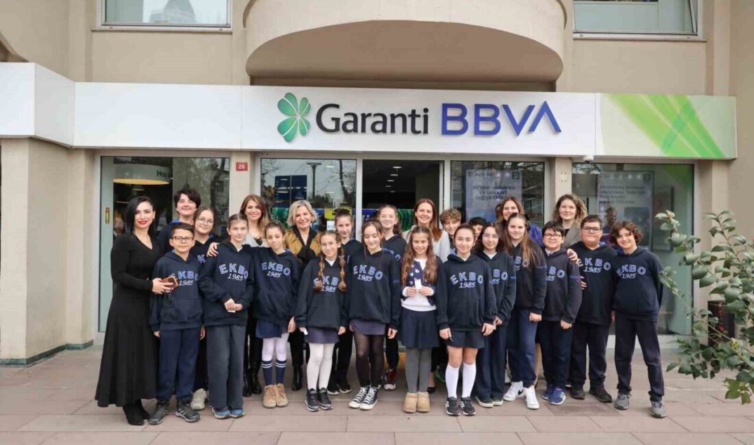 Garanti BBVA, öğrencilerin finansal okuryazarlık becerilerini desteklemek ve bankacılık dünyasını