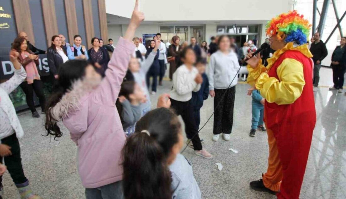Gaziantep Üniversitesi (GAÜN) Çocuk Hastanesi’nde, “Primer İmmün Yetmezliği Farkındalık Haftası”