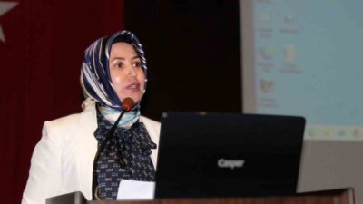 Gaziantep Üniversitesi (GAÜN) Hastanesi’nde Dünya Ebeler Günü kapsamında “Geleceğe Yatırım: