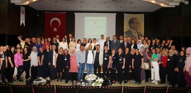 Gaziantep Üniversitesi Hastanesi’nde 12-18 Mayıs Hemşireler Haftası kapsamında anlamlı bir