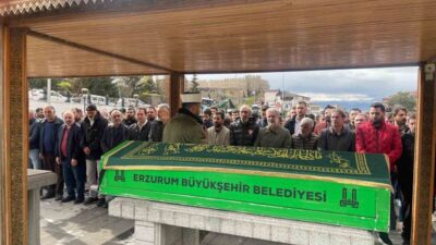 Erzurumlu duayen gazeteci Orhan Akdal son yolculuğuna dualarla uğurlandı. Merhum
