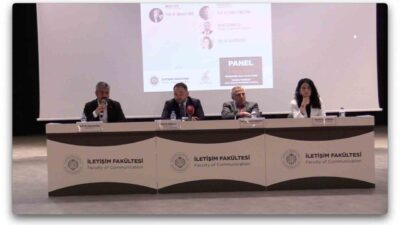Atatürk Üniversitesi İletişim Fakültesinde medyanın yereldeki etik sorunlarının konuşulduğu bir