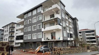 Gaziantep Valiliği, kentte etkili olan süper hücre fırtınası sonrası yaraların