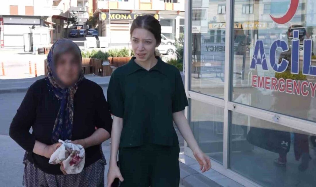 Gaziantep’te kurban kesimi sırasında kendilerini yaralayan vatandaşlar, acil servislerde yoğunluğa