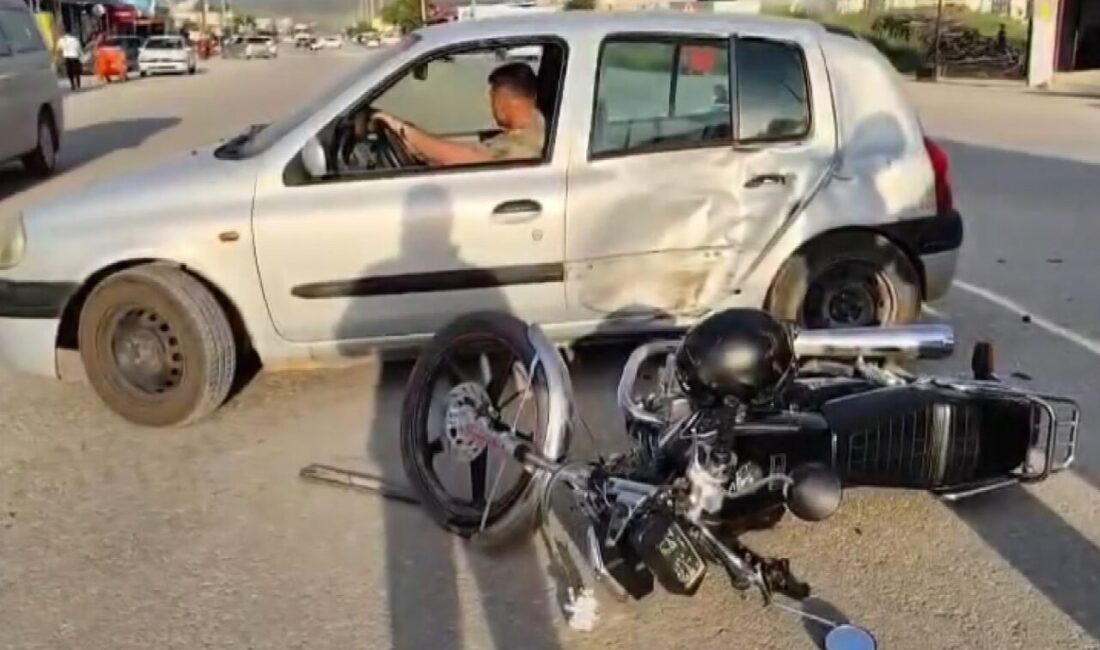 Gaziantep’in İslahiye ilçesinde otomobil ile çarpışan motosikletin sürücüsü yaralandı. Kaza,