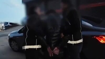 Gaziantep’te polis ekiplerince uyuşturucuyla mücadeleye yönelik yapılan operasyonda 240 kök