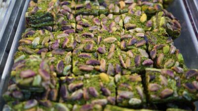Gastronomi kenti Gaziantep’te Kurban Bayramı tatilinde çarşı ve yöresel ürün