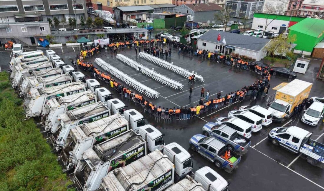 Gaziosmanpaşa Belediyesi personeli, 1 Mayıs Emek ve Dayanışma Günü kapsamında
