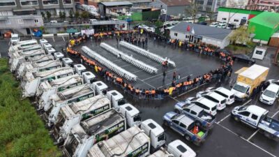 Gaziosmanpaşa Belediyesi personeli, 1 Mayıs Emek ve Dayanışma Günü kapsamında