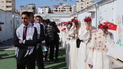 İsrail’in Gazze Şeridi’ne yönelik saldırılarında yakınlarını kaybeden Filistinli 50 çift