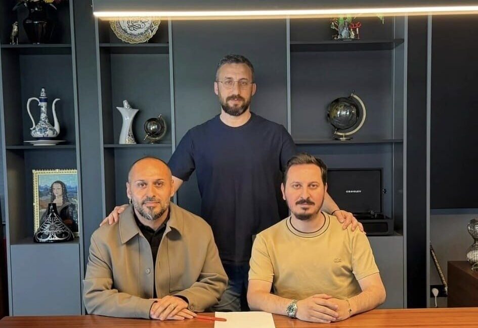 Gebzespor’da sportif direktörlük görevine Emre Doğan getirildi. Mor-beyazlı kulüp, Doğan