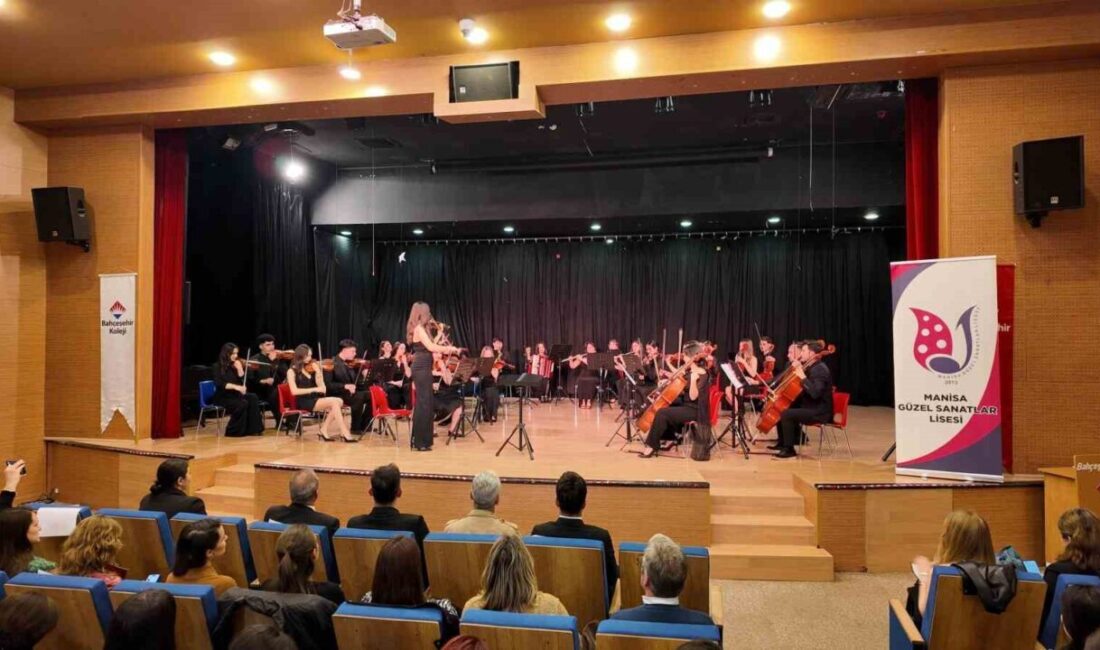 Manisa Güzel Sanatlar Lisesi tarafından düzenlenen Batı Müziği Oda Orkestrası