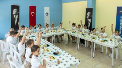 Marmarabirlik’in çocuklarda sağlıklı beslenme bilinci oluşturmak ve zeytin kültürünü gelecek