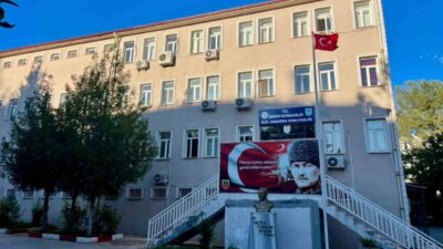 Adıyaman’ın Gerger ilçesinde jandarma ekiplerince düzenlenen operasyonda yaklaşık 5 kilogram
