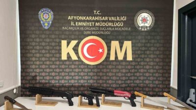 Afyonkarahisar’da irtibata geçtikleri işyerlerinin sahiplerinden ’Glock Organize Suç Örgütü’ suç