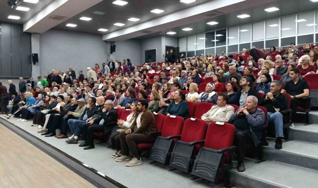 Gömeç İlçesinde düzenlenen bahara merhaba konseri yüzlerce sanatseveri buluşturdu. Zeki